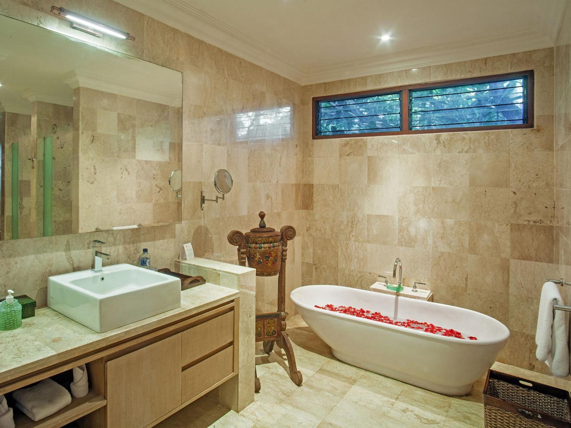 Villa Avalon By Elite Havens ชังกู ภายนอก รูปภาพ